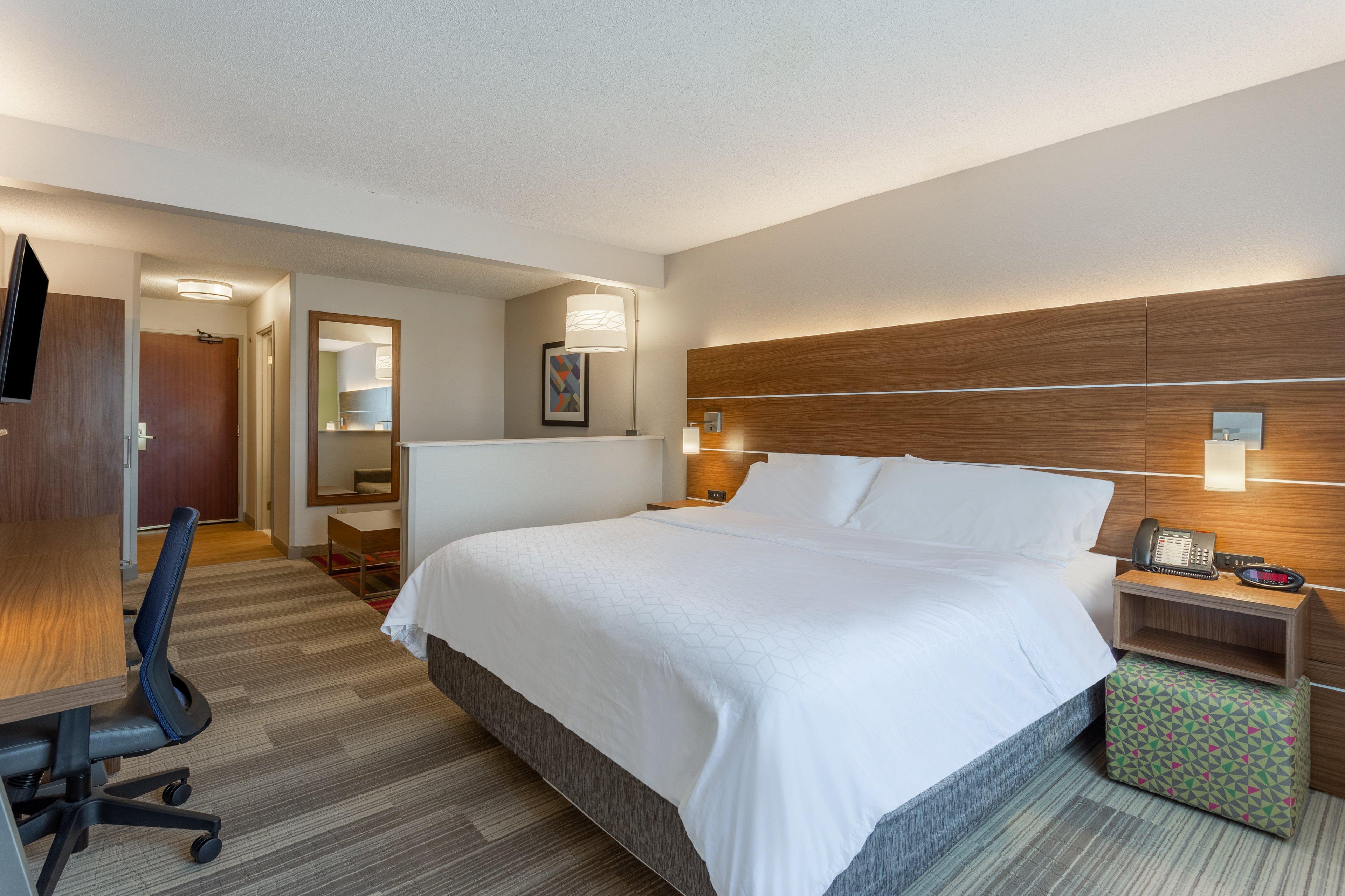 Holiday Inn Express Hotel & Suites Burlington By Ihg Ngoại thất bức ảnh