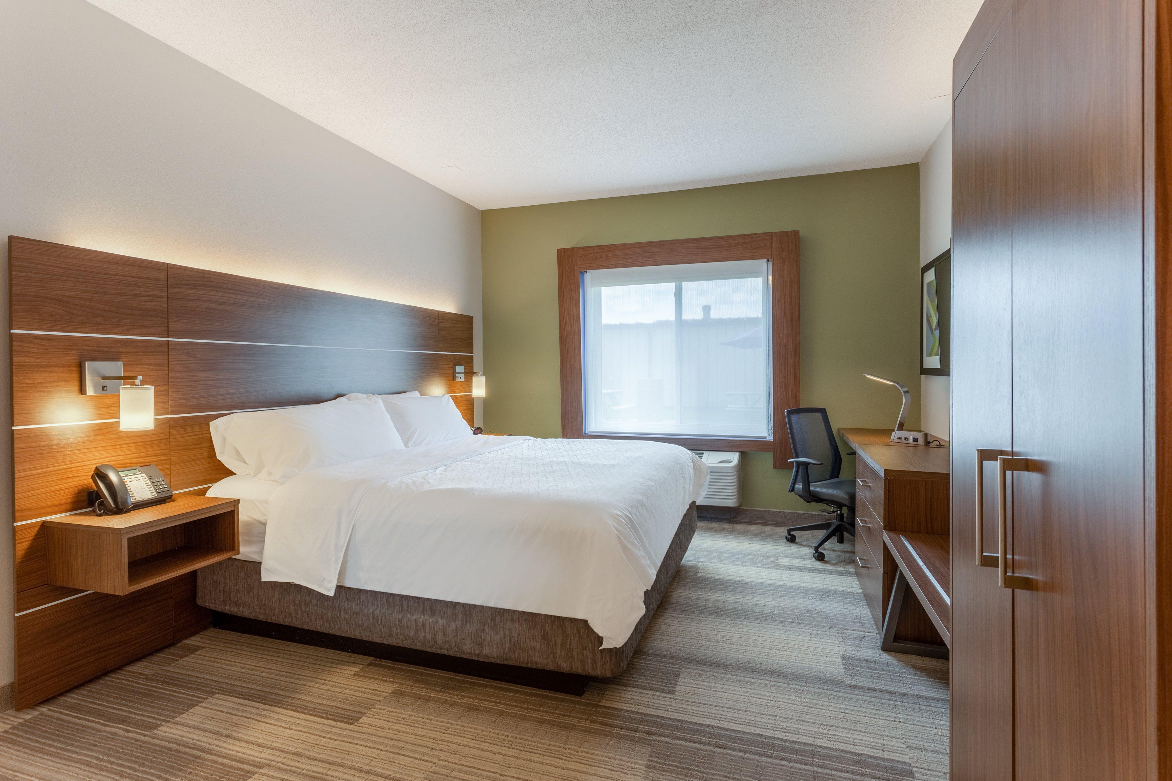 Holiday Inn Express Hotel & Suites Burlington By Ihg Ngoại thất bức ảnh