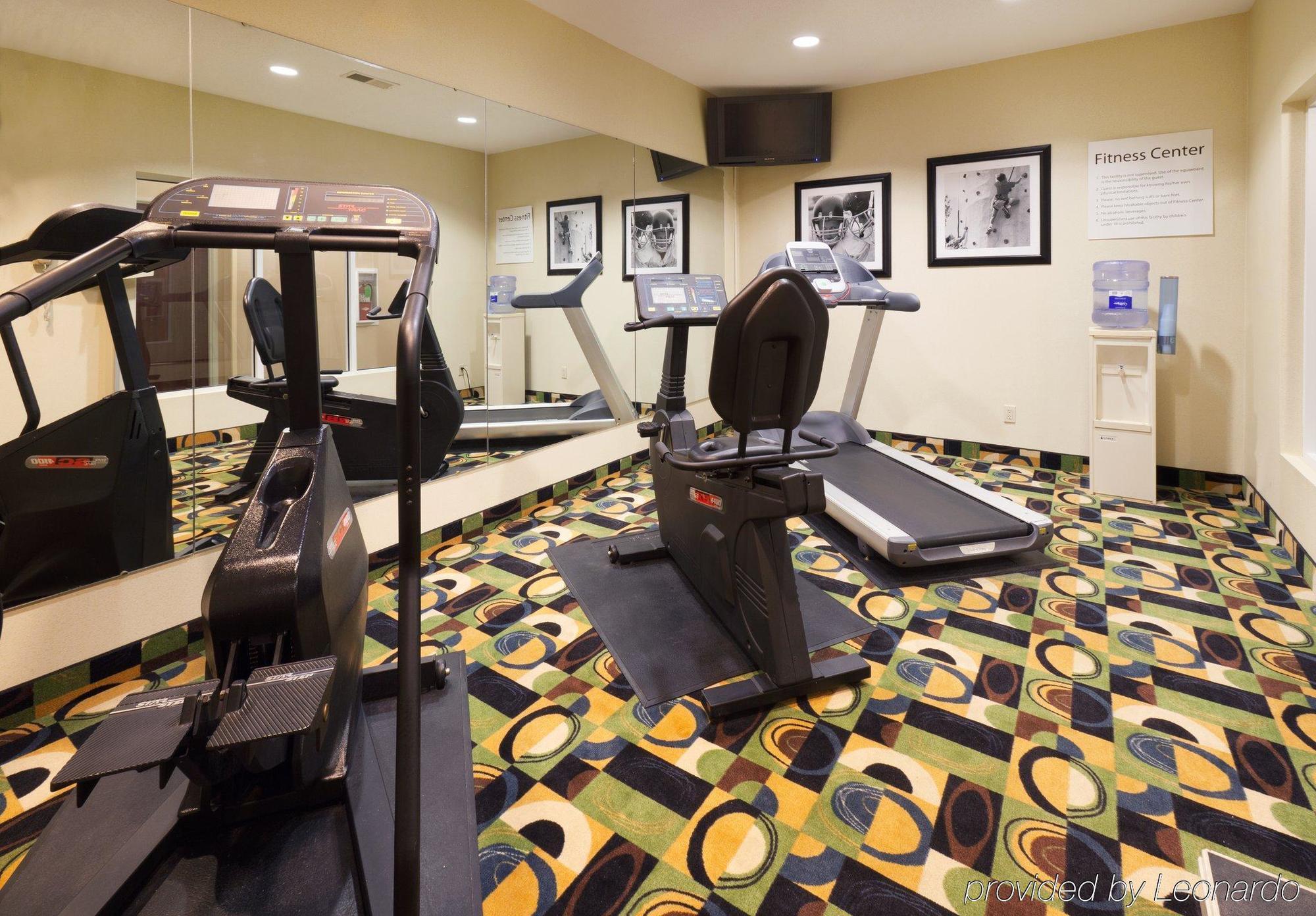 Holiday Inn Express Hotel & Suites Burlington By Ihg Tiện nghi bức ảnh